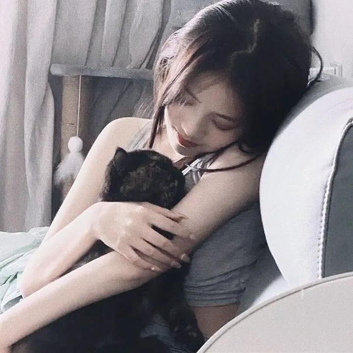 超人：钢铁英雄